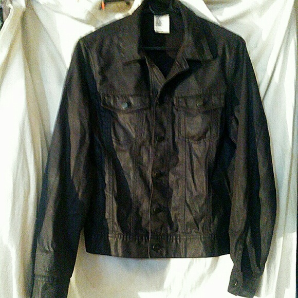H&M Other - EUC H&M black denim jacket, men's small